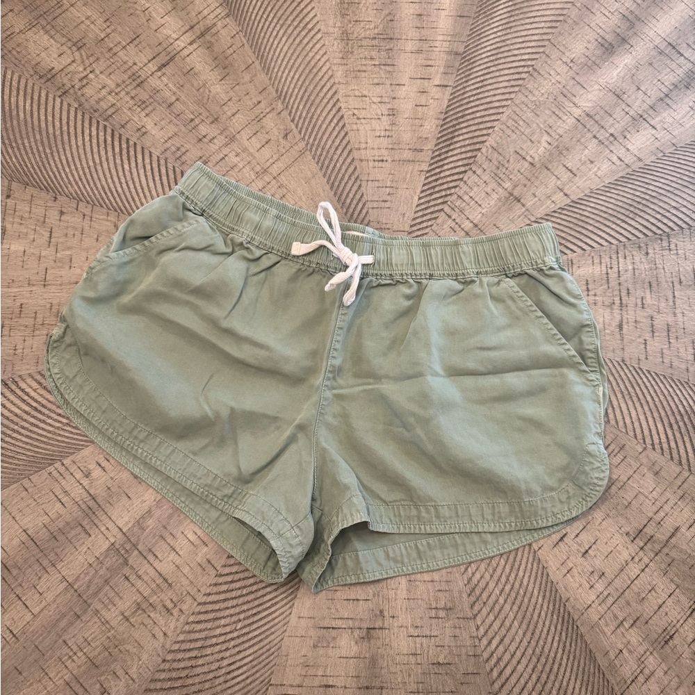 SO Women's Athletic Shorts in Light Green